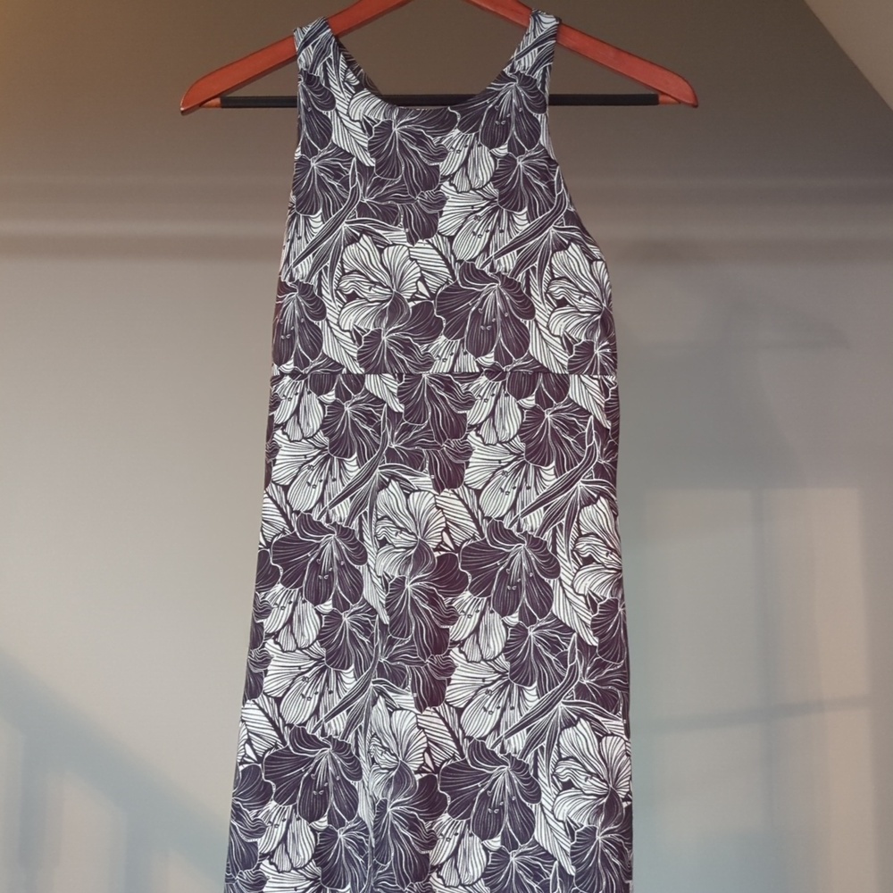 Athleisure Golf Or Tennis Dress Floral Dress With Pockets